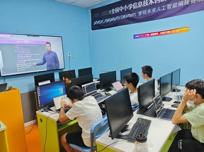 高中生可以自学编程吗